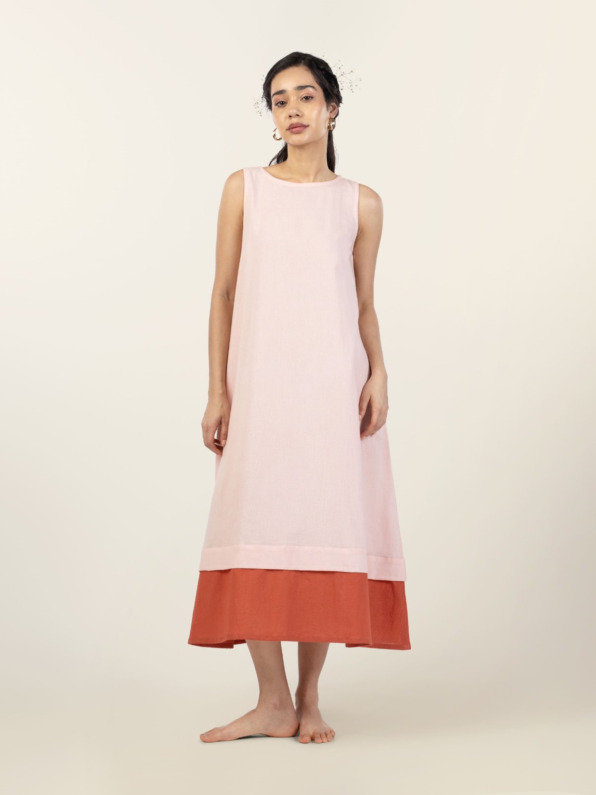 Iris - Midi-Length Sleeveless Layered Hem Dress